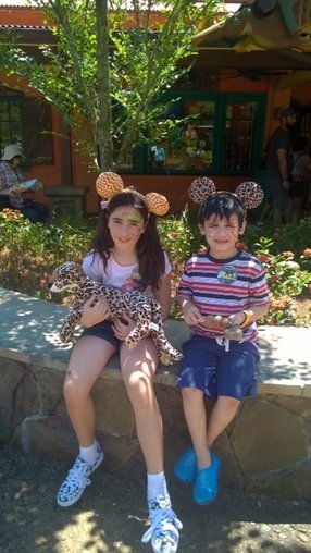 Disney World: mouse ears kids